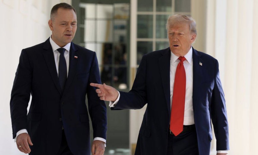 Трамп Польшада АҚШ-тың тұрақты әскери базасы құрылуы мүмкін екенін айтты