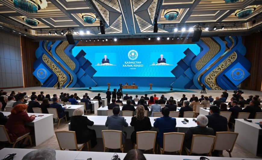 Тоқаев кадр тапшылығы байқалатын салаларды атады