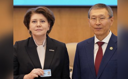 Құрылтайда бір депутат қызметін мерзімінен бұрын тоқтатты