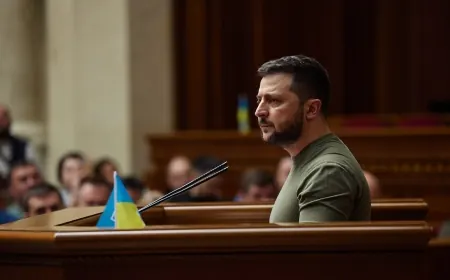 Зеленский: союзники не предупредили Киев о баллистическом ударе