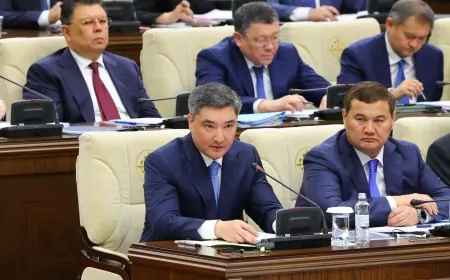 Олжас Бектенов: «Бюджеттегі шығыстар 6,7 трлн теңгеге қысқартылды»