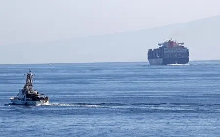Атаки на суда в Ормузском проливе достигли рекорда: 12 за неделю