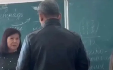 «Студенттердің көзінше оқытушыны жұмыстан шығарған»: ҚазҰУ өкілдері ел талқысына түскен видеоға қатысты пікір білдірді