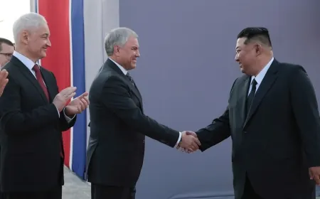 Ким Чен Ын впервые за год посетил Китай