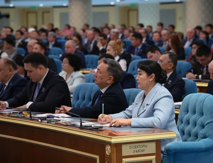 Қазақстанда ең төменгі жалақы 2027 жылдан бастап 110 мың теңгеге дейін көтеріледі