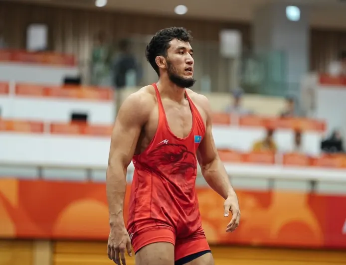 Әлем чемпионаты: Ризабек Айтмұхан екі дүркін Олимпиада чемпионына жол берді
