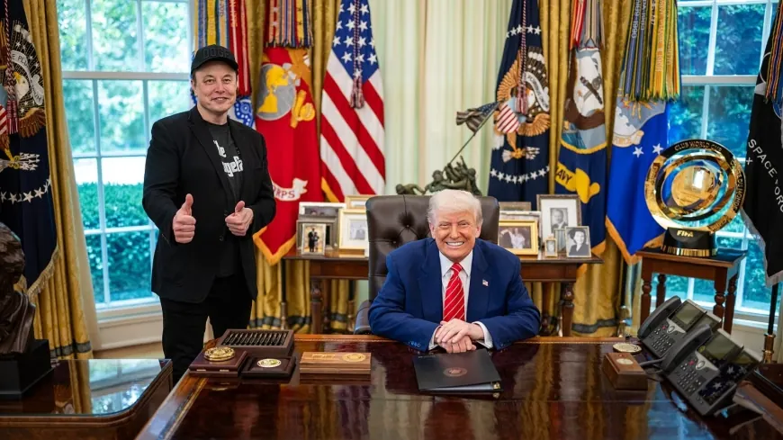 Трамп Зеленскийді сынап, Путинмен кездесуге дайын екенін айтты